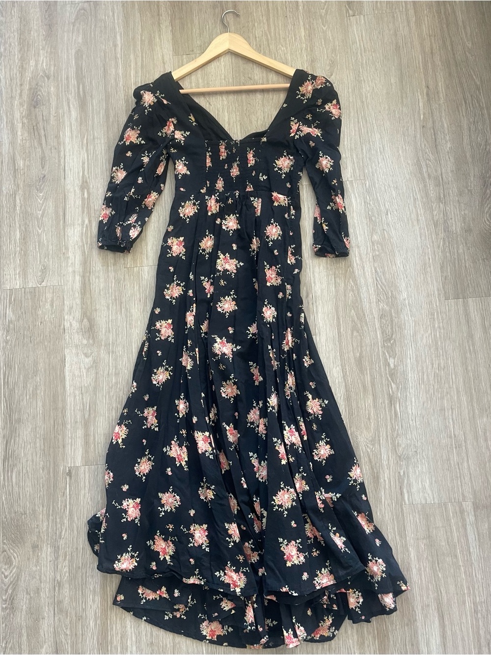 Free People Black Floral Midi Dress Size 4 Puff Sleeve Sweetheart Neck - Picture 4 of 8